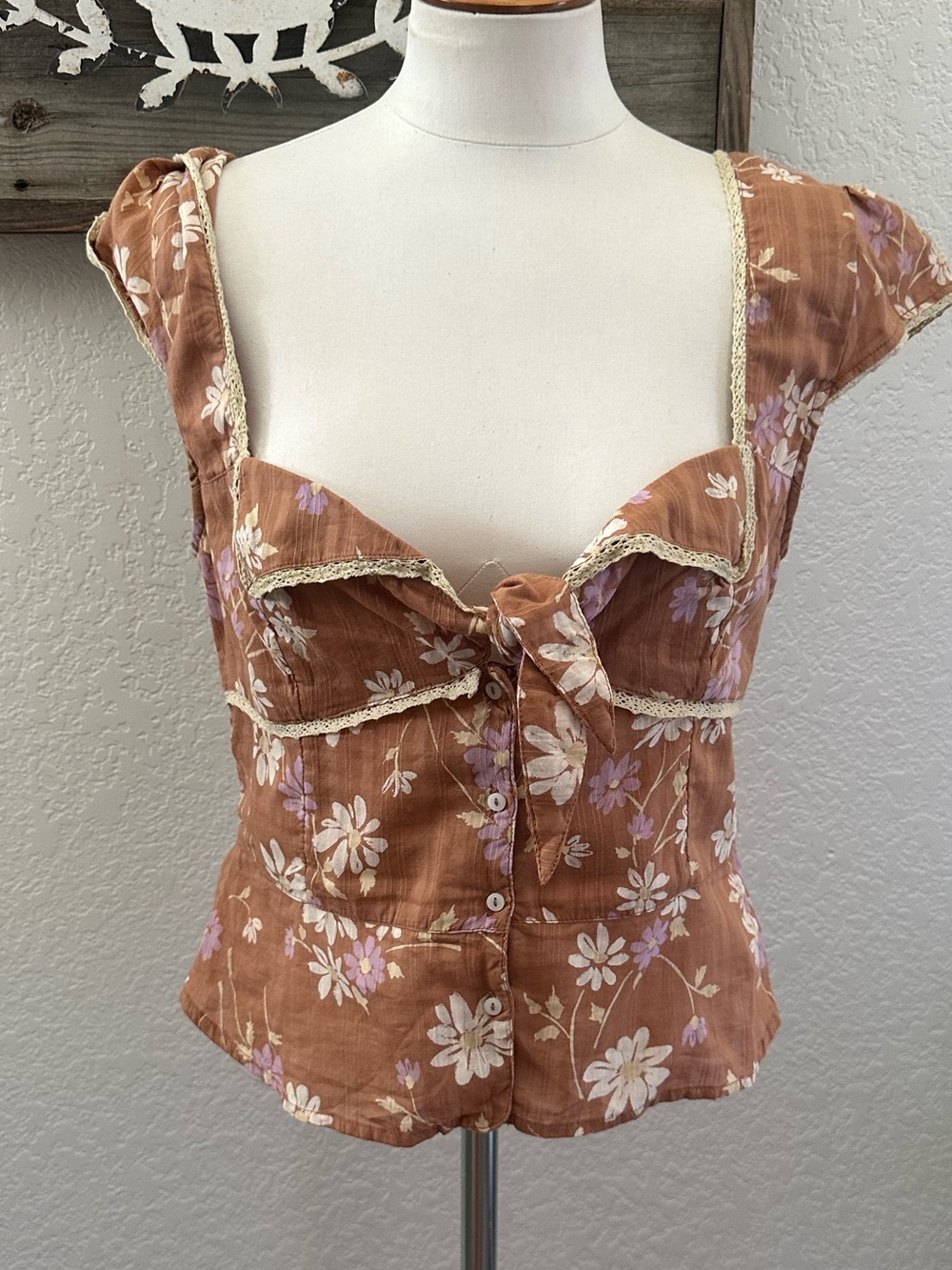 Free People Call Me Baby Floral Tie-Front Cap Sleeve Top in brown ladies L NWT